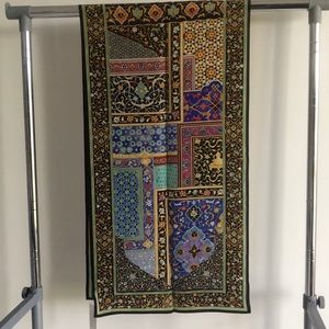 Oblong Scarf from the Metropolitan Museum of Art